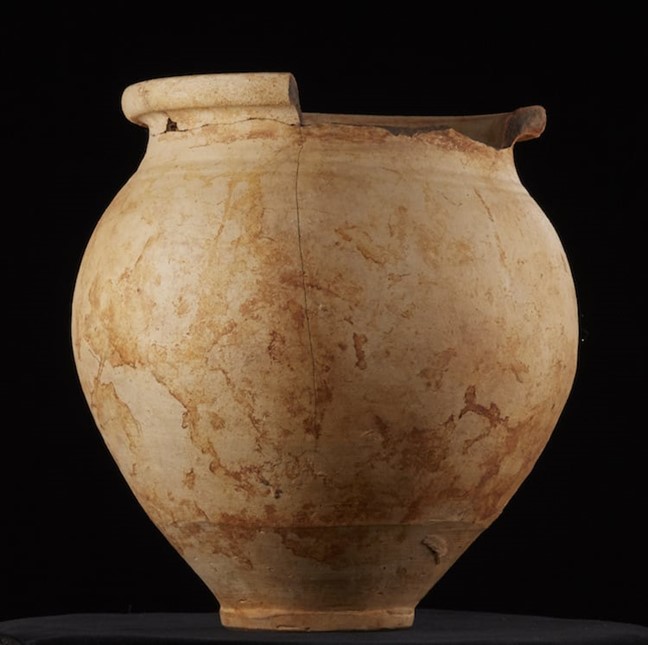 https://archaeology.crossrail.co.uk/exhibits/roman-cremation-urn/