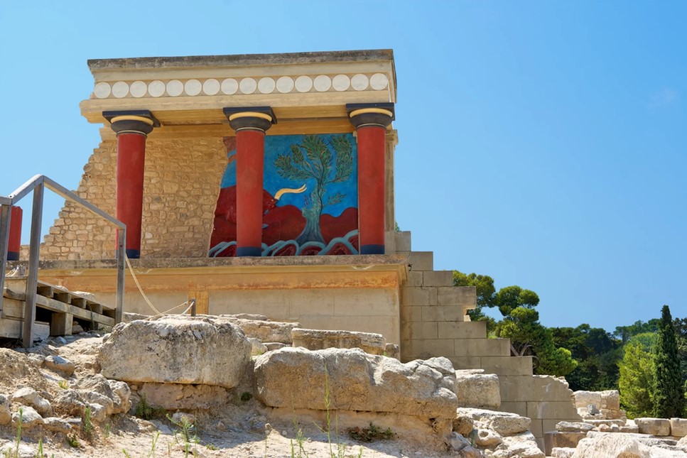 Knossos Palace by Andrei Nekrassov