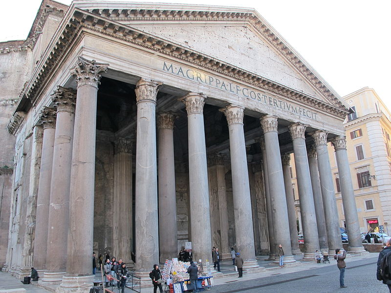 Pantheon, portico. https://commons.wikimedia.org/wiki/File:Pantheon,_portico_01.JPG